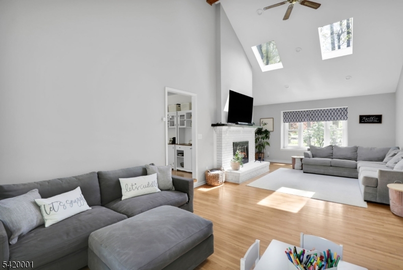 The Summit - Residential