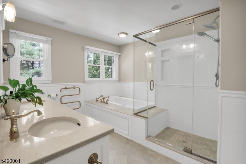 The Summit - Residential