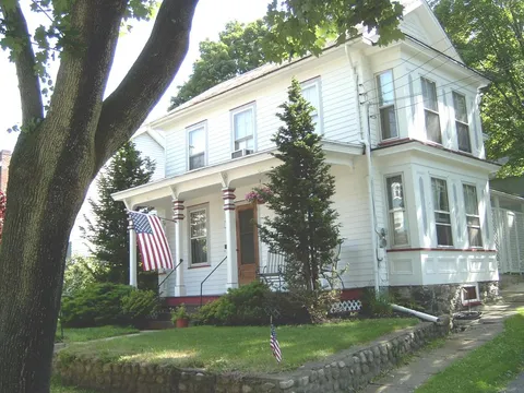 MLS: 3962898
