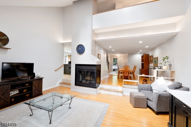 WINDMILL POND - Residential