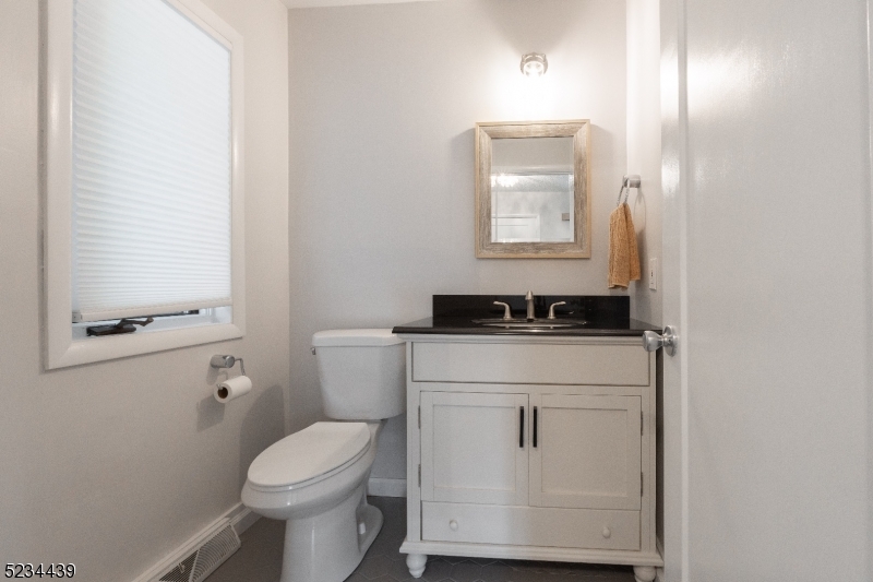 WINDMILL POND - Residential