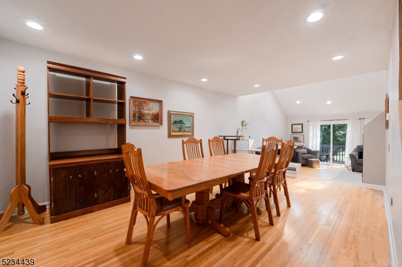 WINDMILL POND - Residential