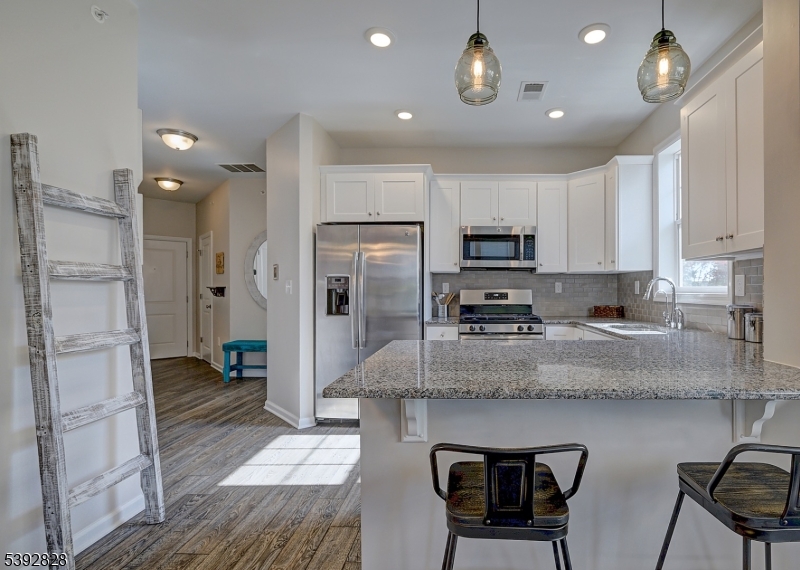 Brookland at LakePoint - Residential