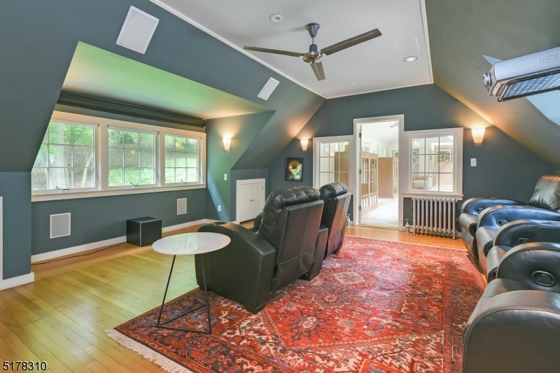 Llewellyn Park - Residential