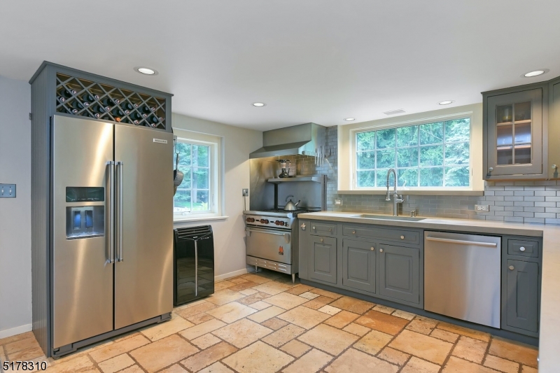 Llewellyn Park - Residential