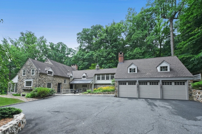 Llewellyn Park - Residential