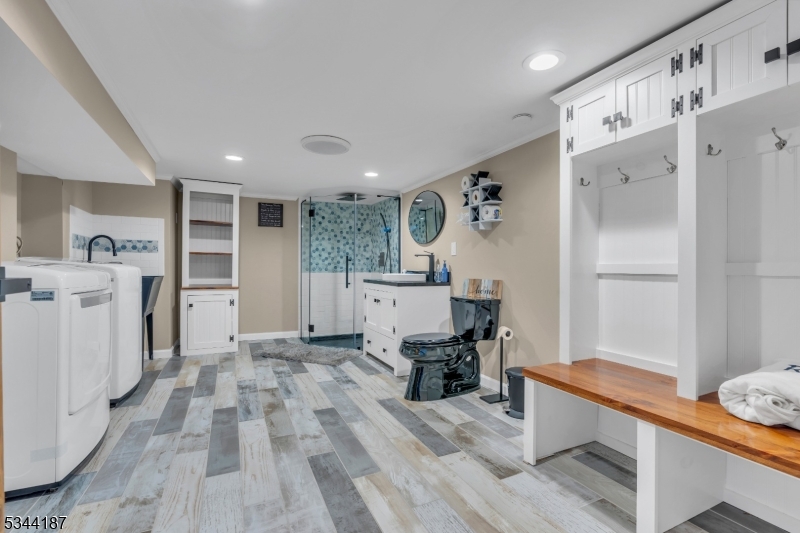 King Cove Lake Hopatcong - Residential