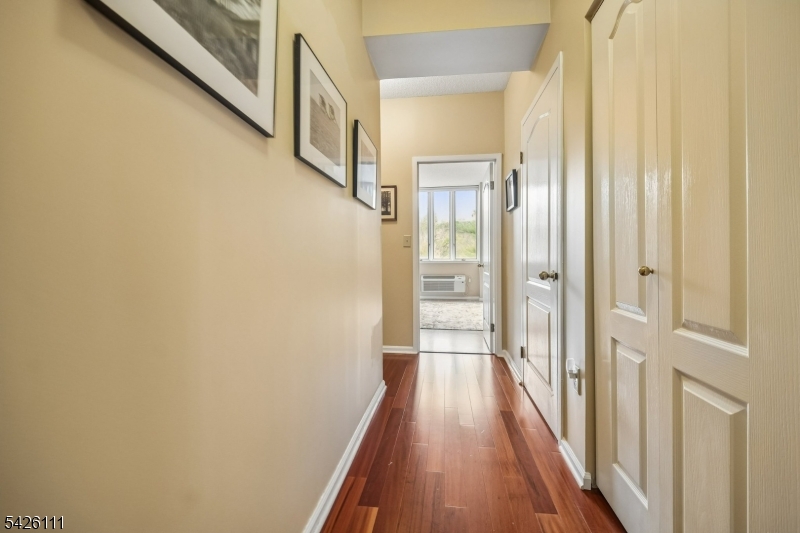 Crown View Manor - Residential