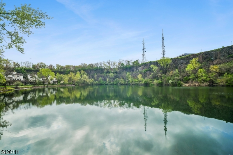 Crown View Manor - Residential