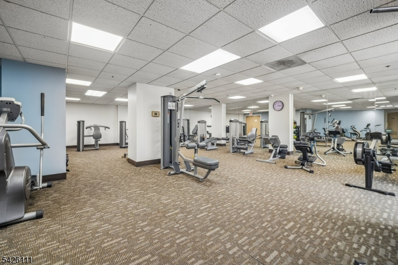 Crown View Manor - Residential