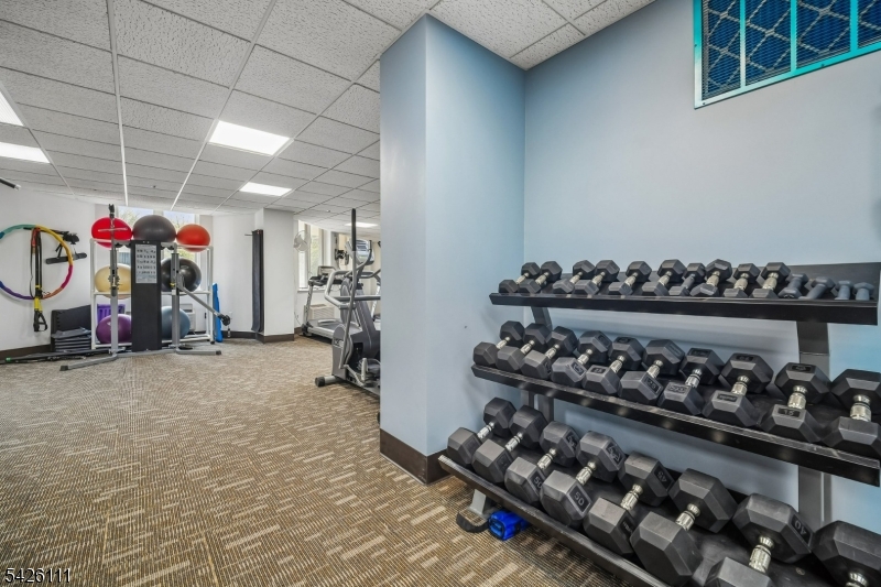 Crown View Manor - Residential