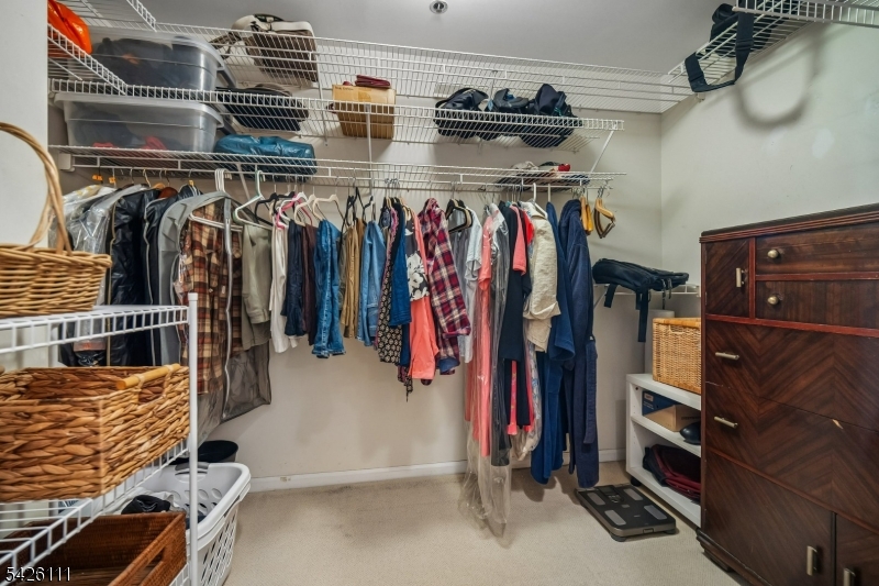 Crown View Manor - Residential