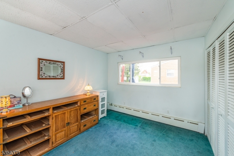 304 Delawanna Ave