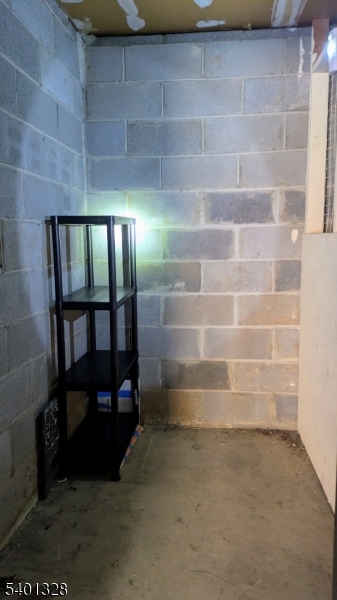 Bloomridge Condos - Residential Lease