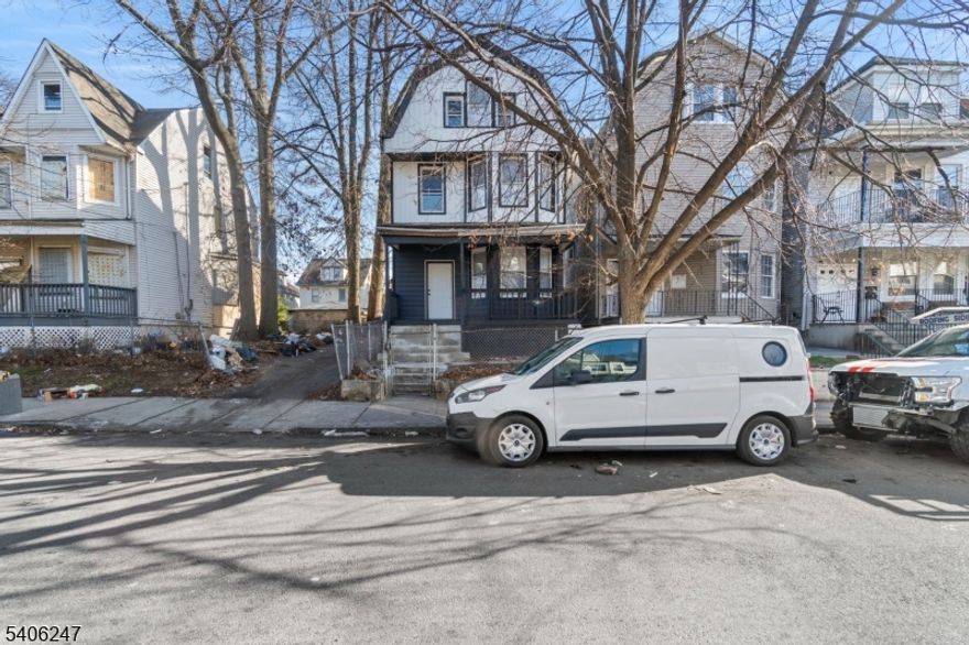 Welcome to this beautifully renovated and spacious single-family home located in the heart of Newark. This stunning residence offers 4 generouslysized bedrooms and 2.5 bathrooms, thoughtfully updated to provide modern comfort and style. The open and airy layout is perfect for both everyday livingand entertaining. Enjoy a brand-new kitchen with contemporary finishes, updated bathrooms, and stylish flooring throughout. The partially finished basementprovides additional living space ideal for a family room, home office, gym, or guest area. Abundant natural light, ample storage, and quality renovations makethis home truly move-in ready. Conveniently located near major transportation, shopping, schools, and local amenities. Don't miss the opportunity to own thisexceptional home with space and upgrades.