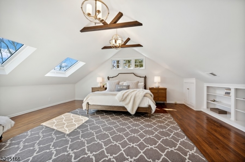 Cromwell Hills - Residential