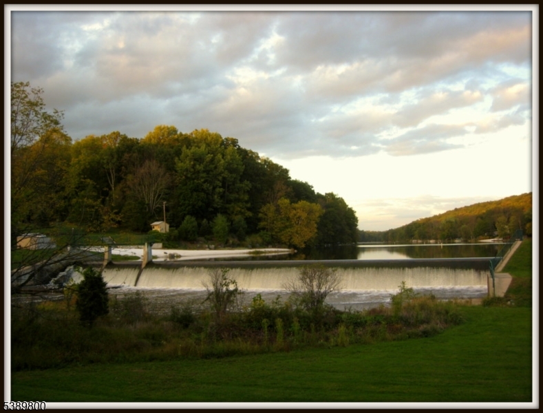 Paulinskill Lake - Residential