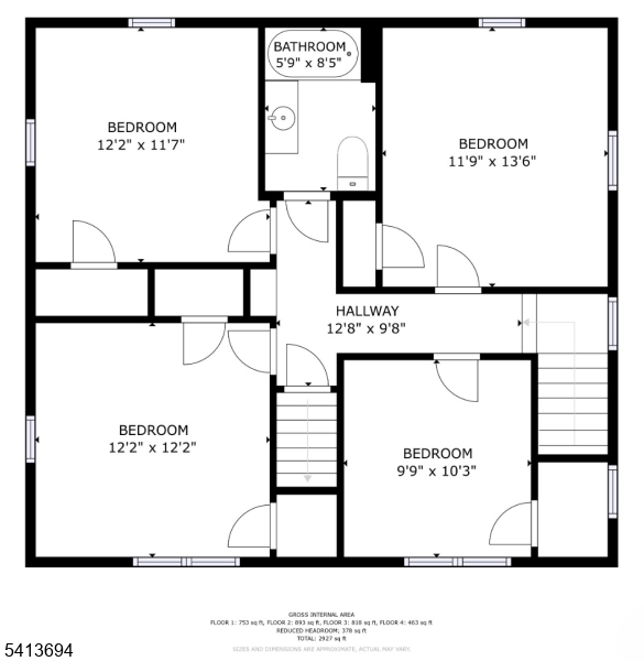 Main image without alt text