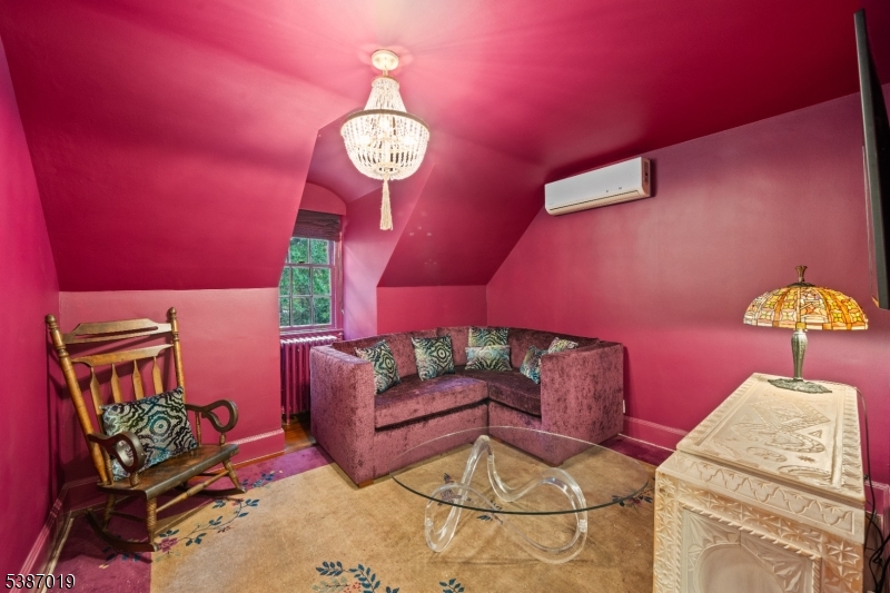 Forest Hill - Residential Lease