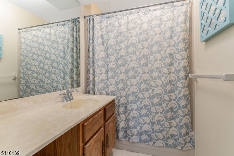 Whitehouse Village - Residential