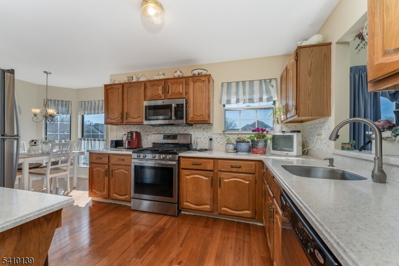 Whitehouse Village - Residential