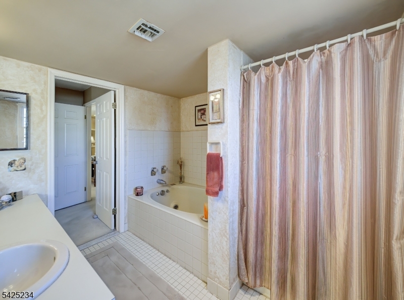 Garrett Heights - Residential