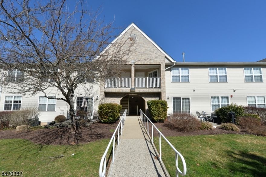 ****all offers final and best Wednesday 7pm thank you......Stunning meticulous condo you will be proud to call "your home!' Built in 1998 this unit is totally updated!The spacious living room has sliders leading  to a private Patio. Kitchen updated; stainless steel appliances, decorative backsplash, custom cabinets, granite breakfast bar and an enclosed washer/dryer. Master bedroom; walk in closet with access to the attic/pull down steps for storage. Bathrooms updated. Master bath has a rain head shower. Cathedral ceilings, gleaming hardwood floors, modern lighting including stylish ceiling fans, nest climate control and window treatments. Two car tandem garage with storage. Great location close to schools, shopping, major highways and transportation.