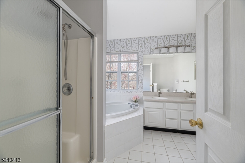 Boulder Ridge - Residential Lease