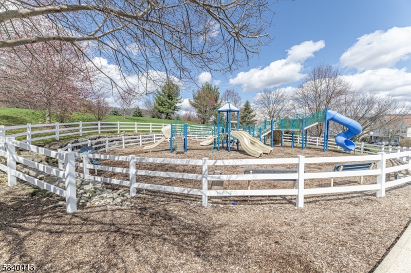 Boulder Ridge - Residential Lease