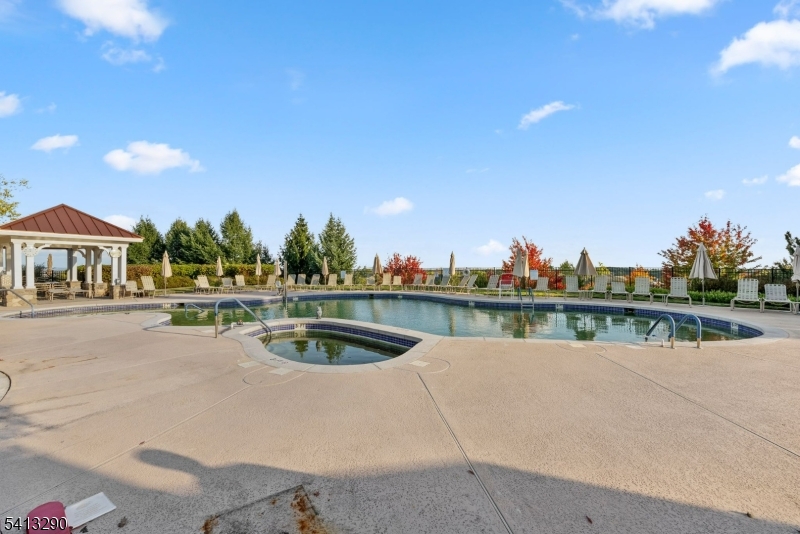 Four Seasons At Great Notch - Residential