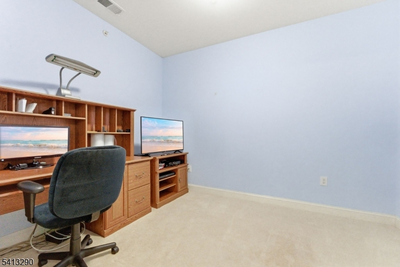 Four Seasons At Great Notch - Residential