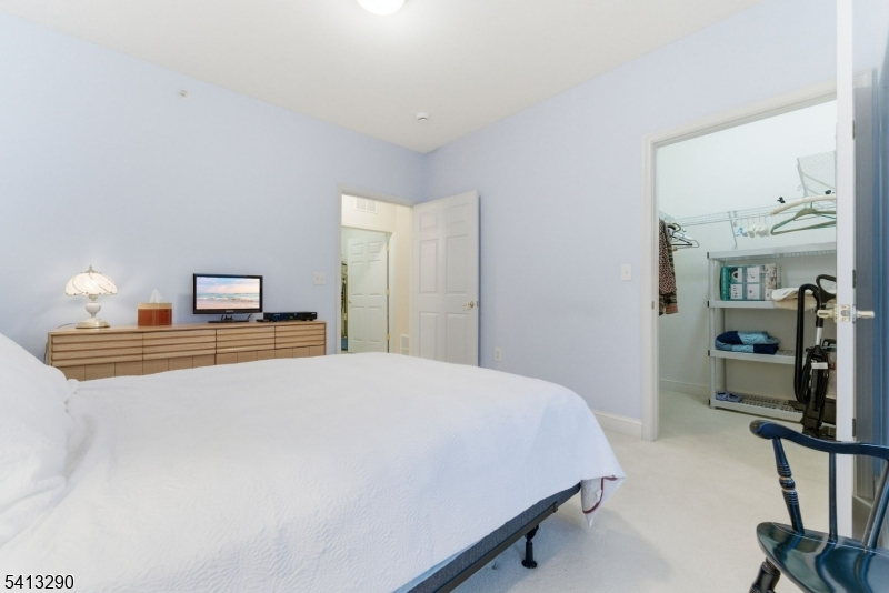 Four Seasons At Great Notch - Residential