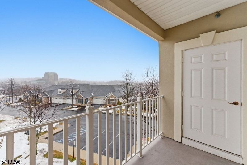 Four Seasons At Great Notch - Residential