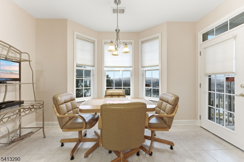 Four Seasons At Great Notch - Residential