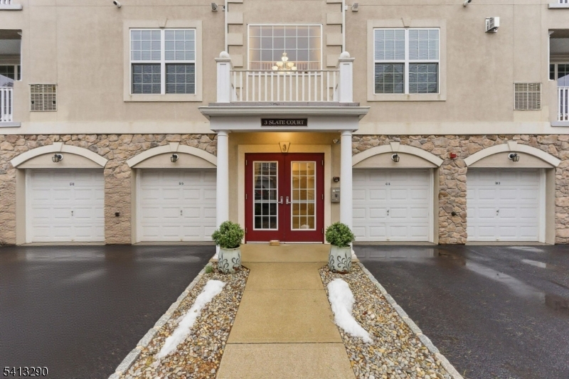 Four Seasons At Great Notch - Residential