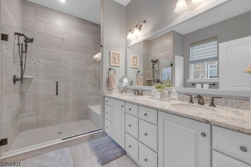 Regency at Flanders - Residential