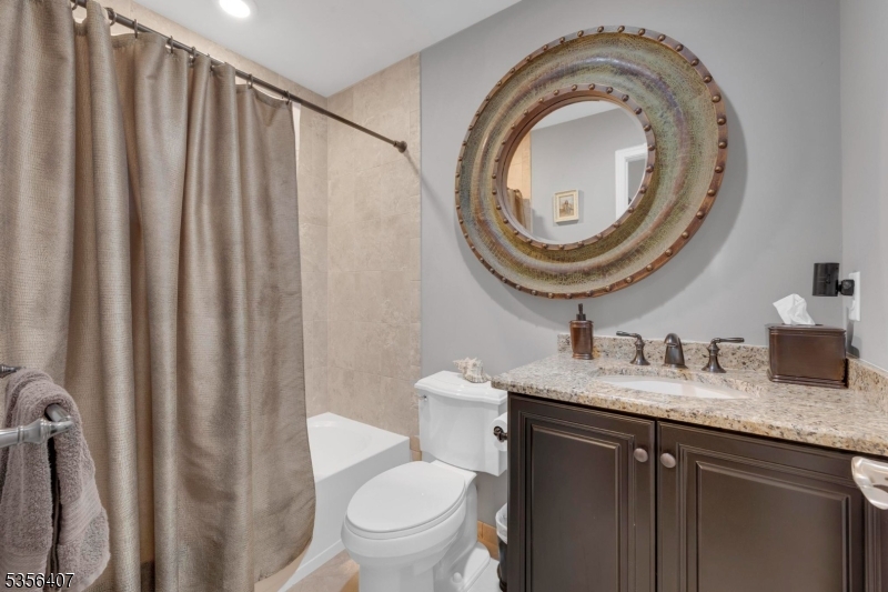 Regency at Flanders - Residential