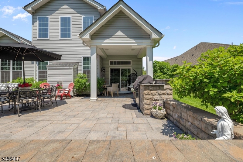 Regency at Flanders - Residential