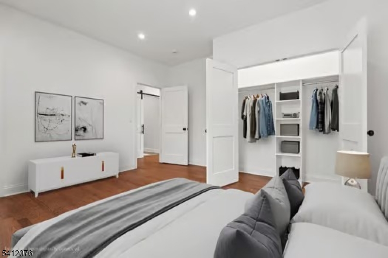 Collins - Residential