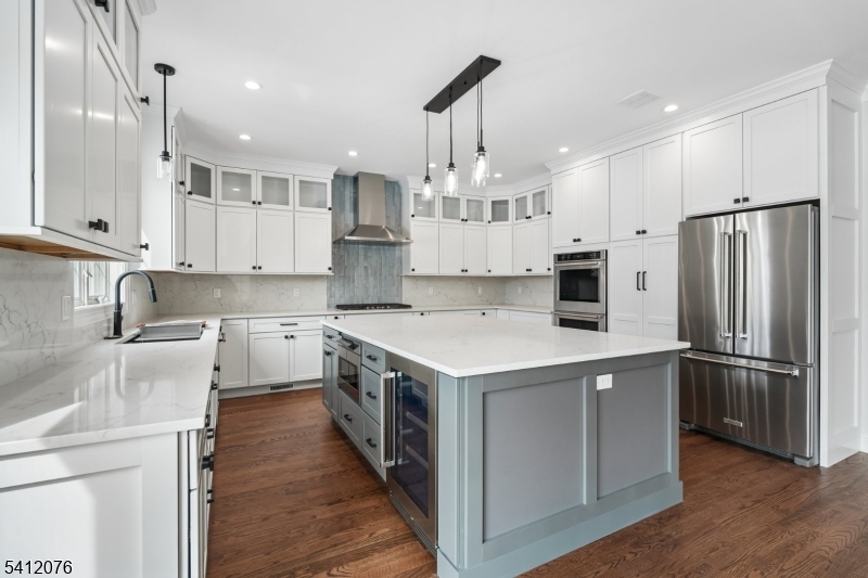 Collins - Residential