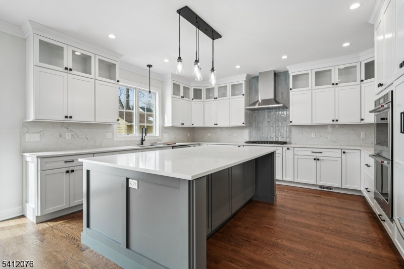 Collins - Residential