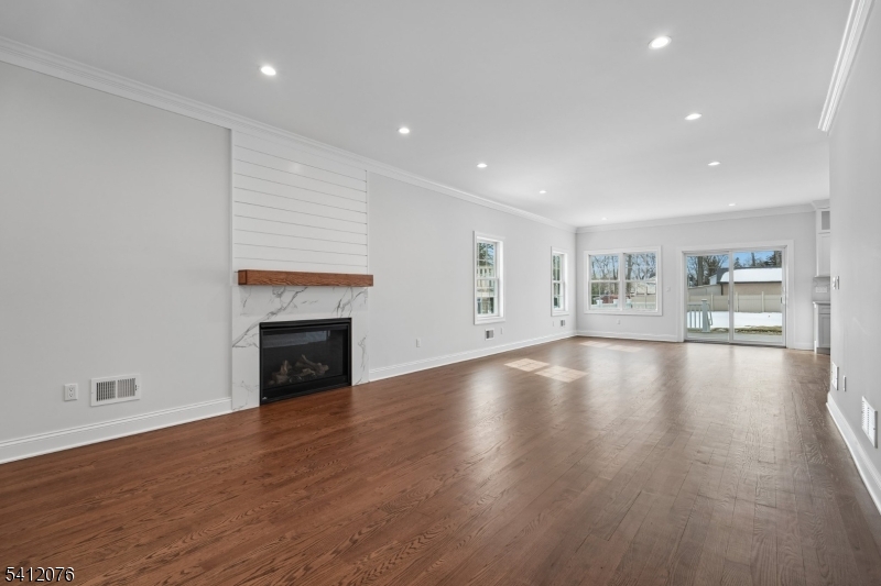 Collins - Residential