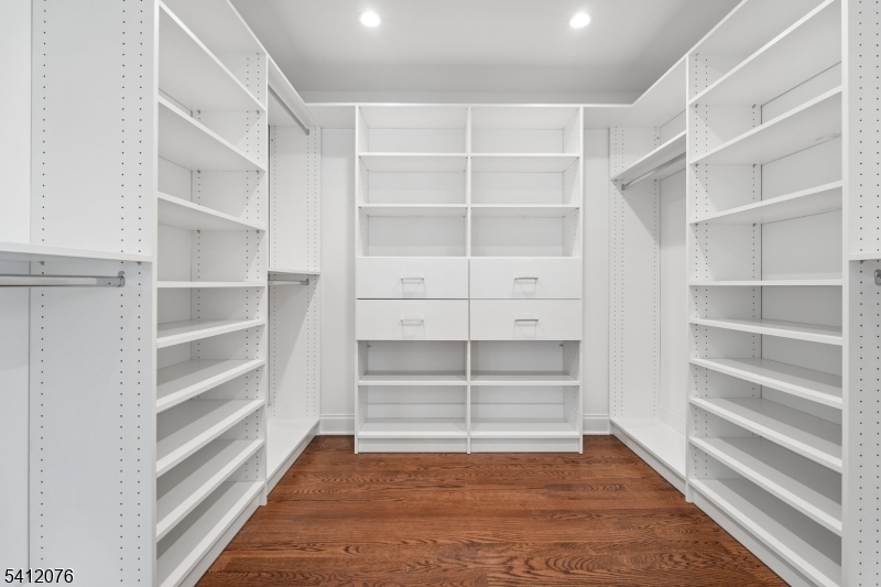 Collins - Residential