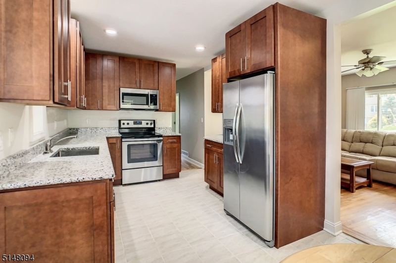 White Meadow Lake - Residential