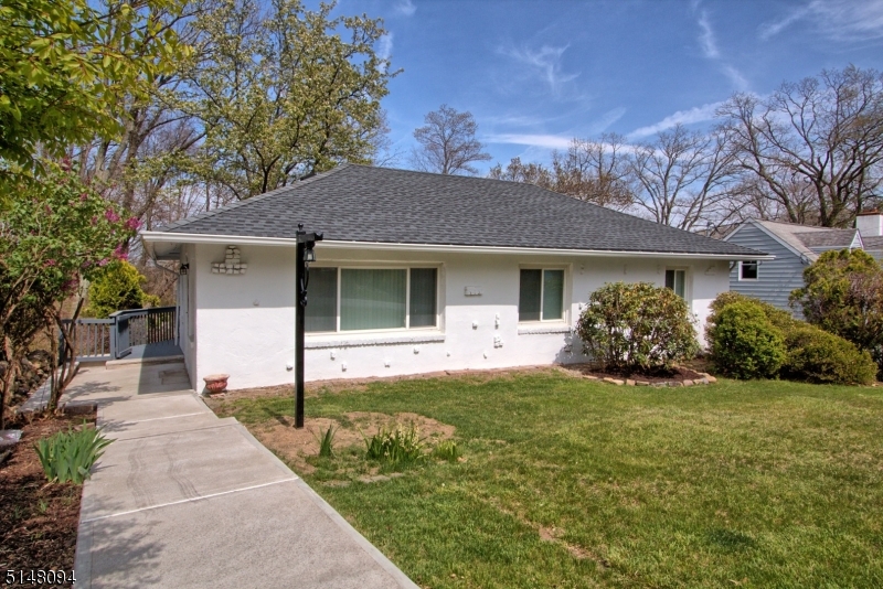 White Meadow Lake - Residential