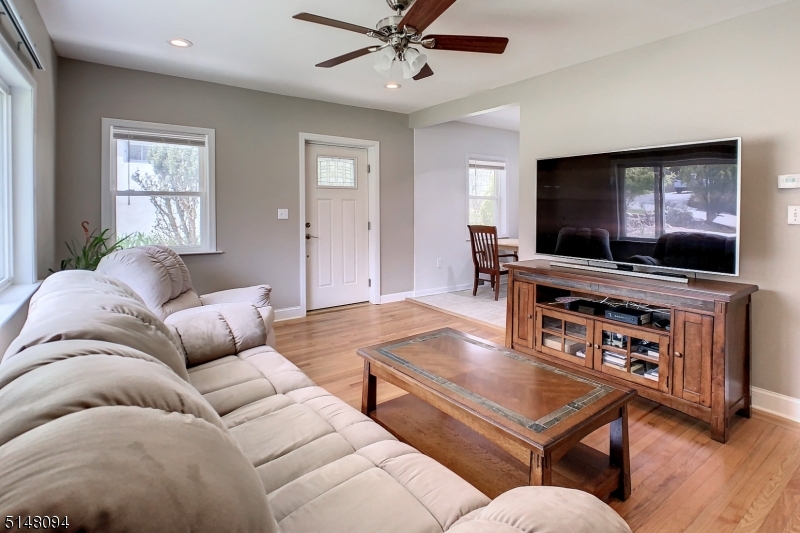 White Meadow Lake - Residential