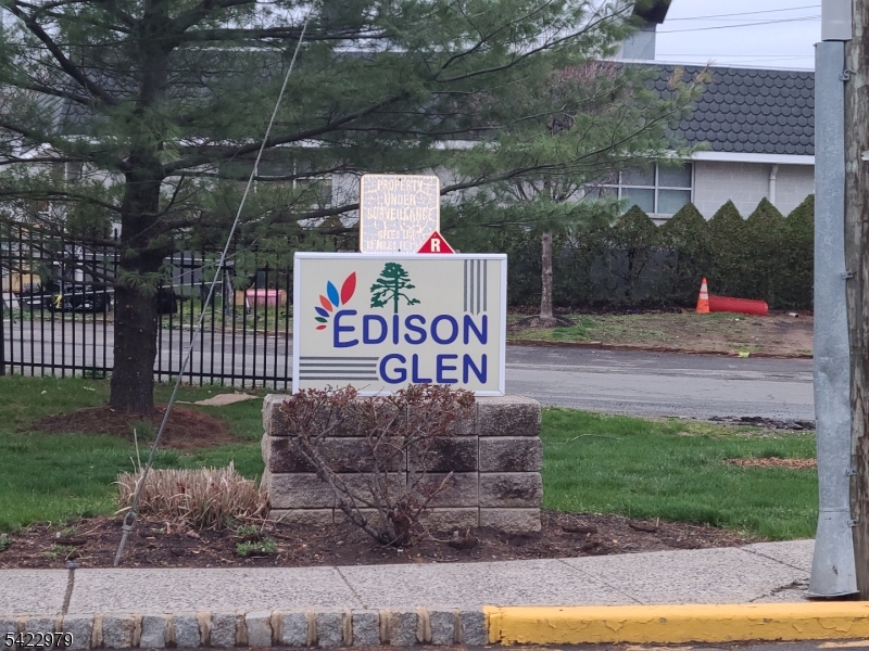 Edison Glen - Residential