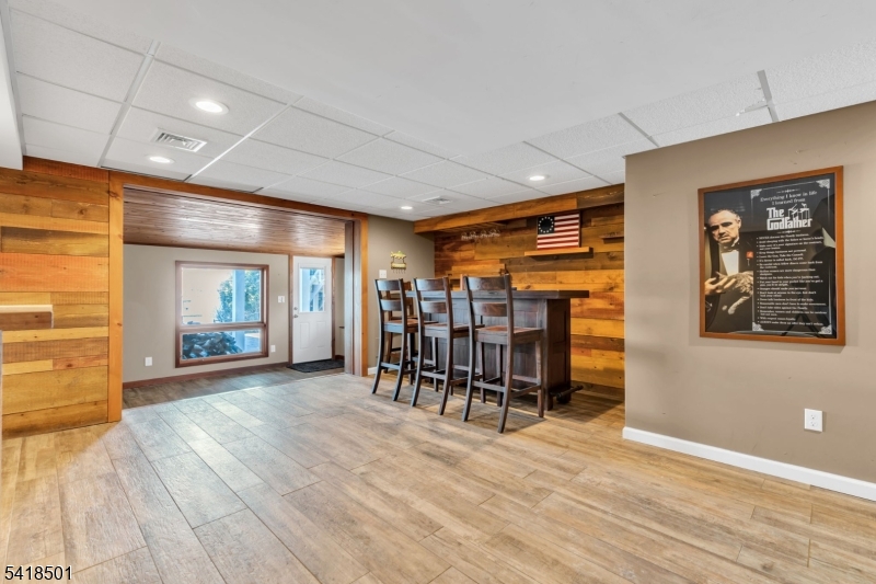 WILDWOOD SHORES - Residential