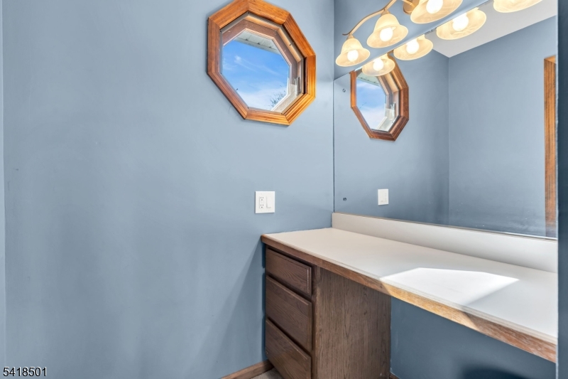 WILDWOOD SHORES - Residential