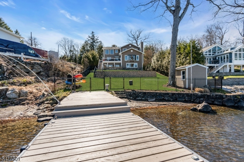 WILDWOOD SHORES - Residential